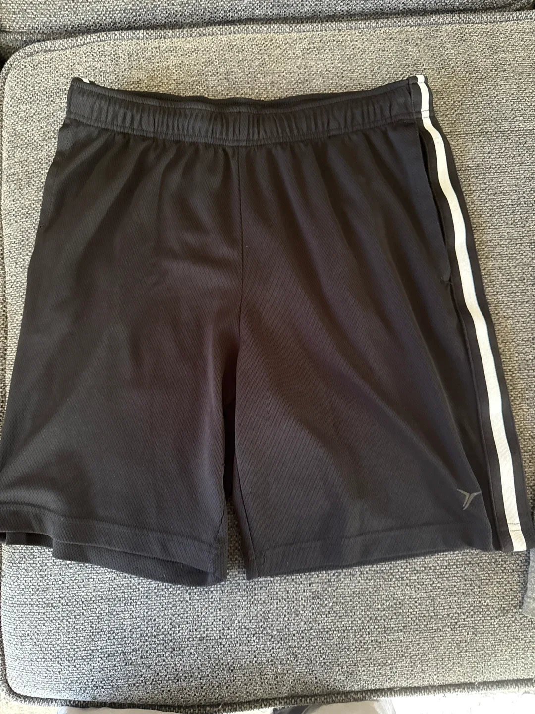 Athletic shorts image indicator(4)