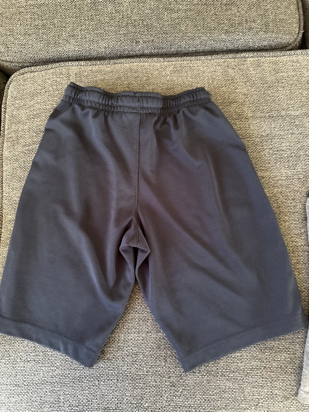 Athletic shorts image indicator(9)