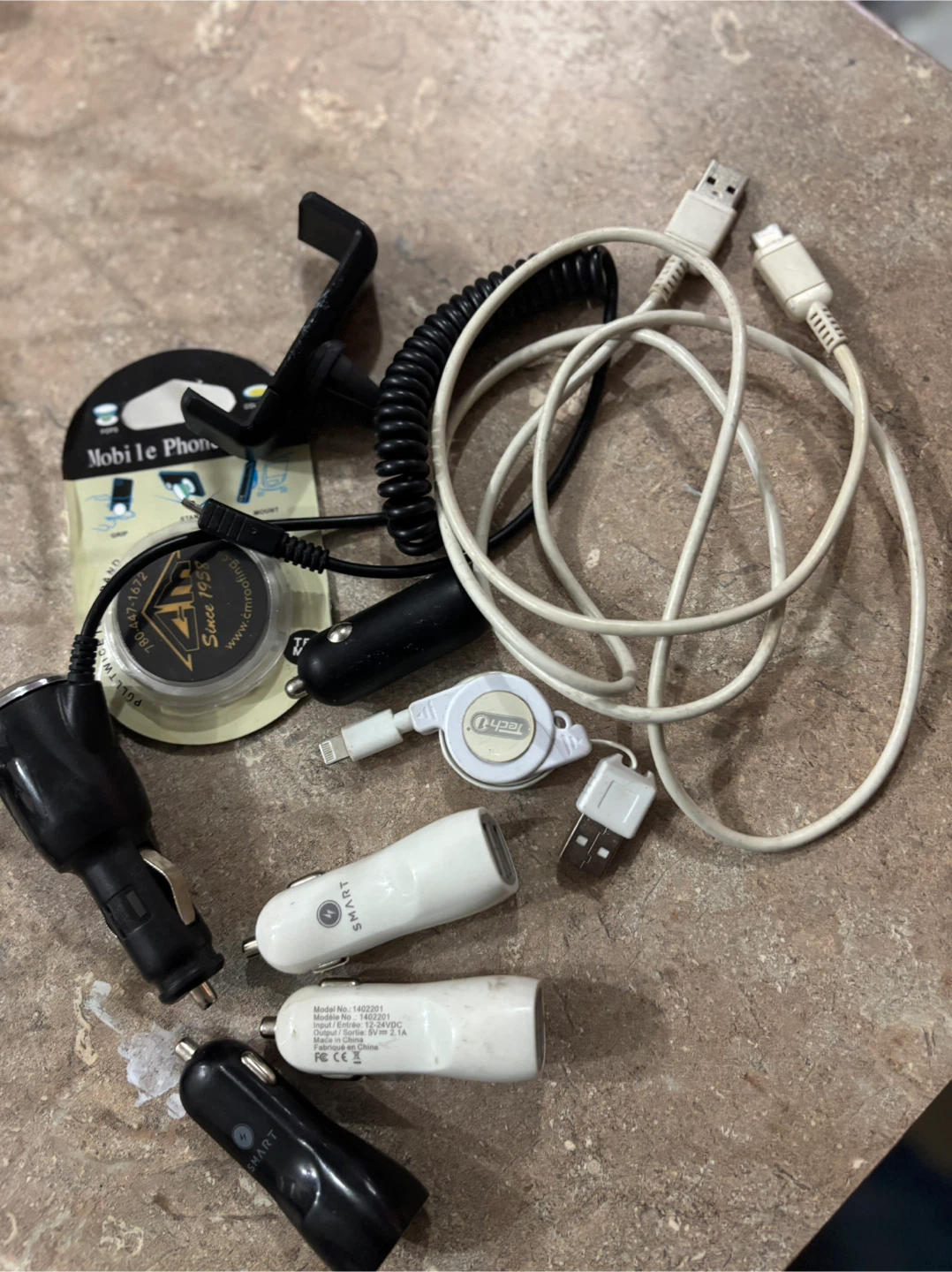 Mixed Lot of Phone Accessories - photo 2