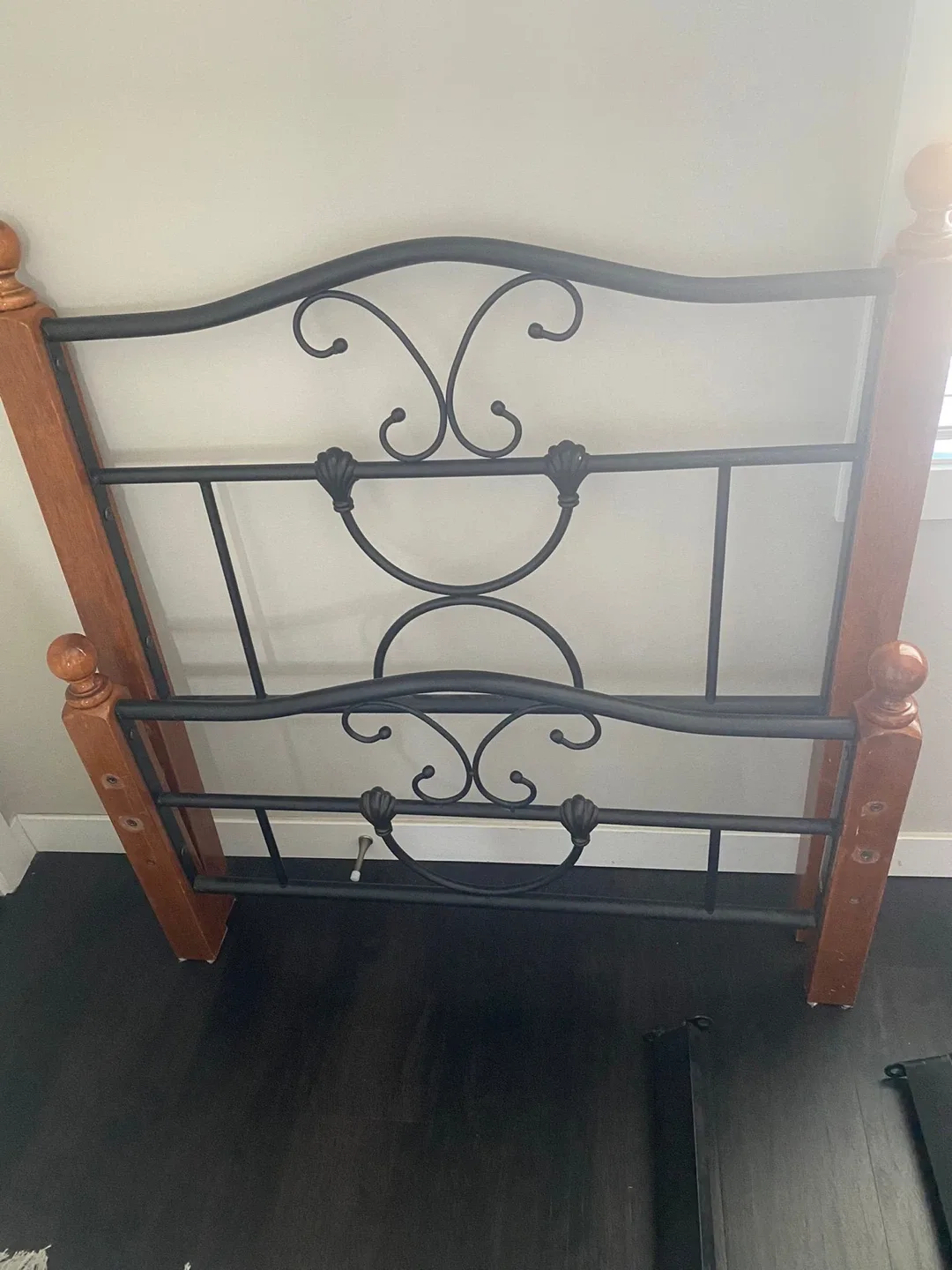 Metal and Wood Twin Bed Frame image indicator(2)