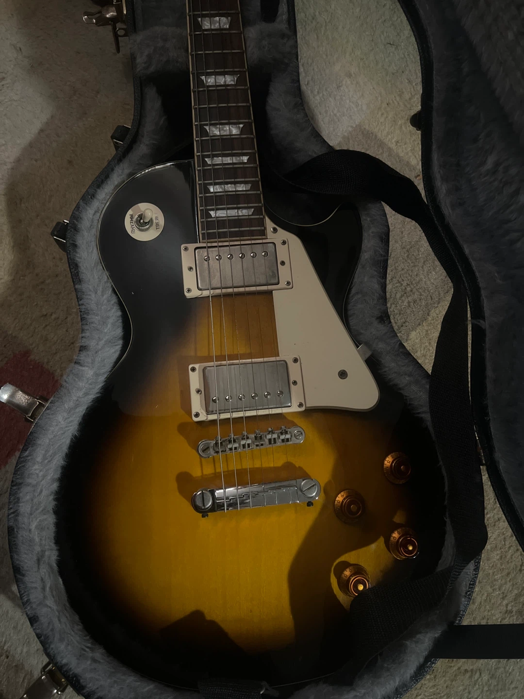 Epiphone Les Paul Electric Guitar - photo 2