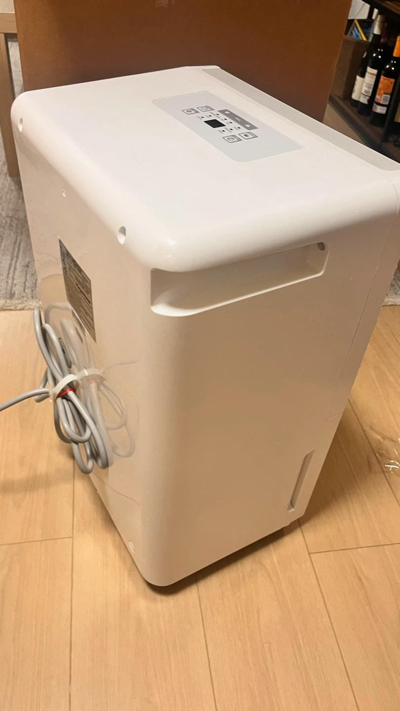 Keystone Dehumidifier - Like New - photo 3