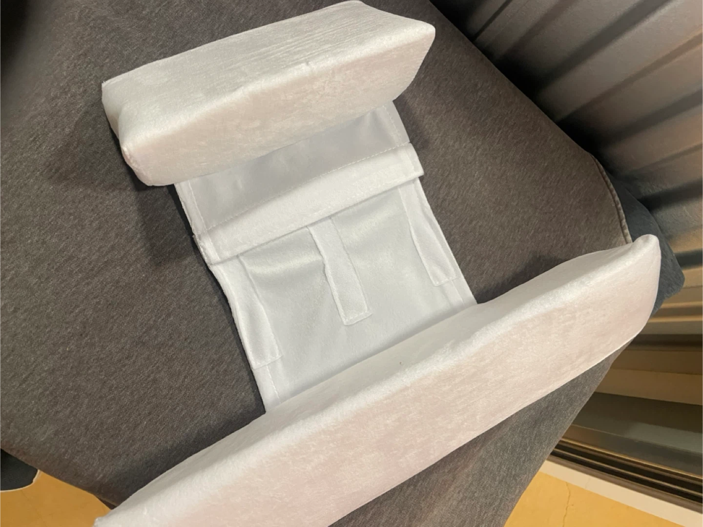 Newborn Lounger Pillow - photo 2