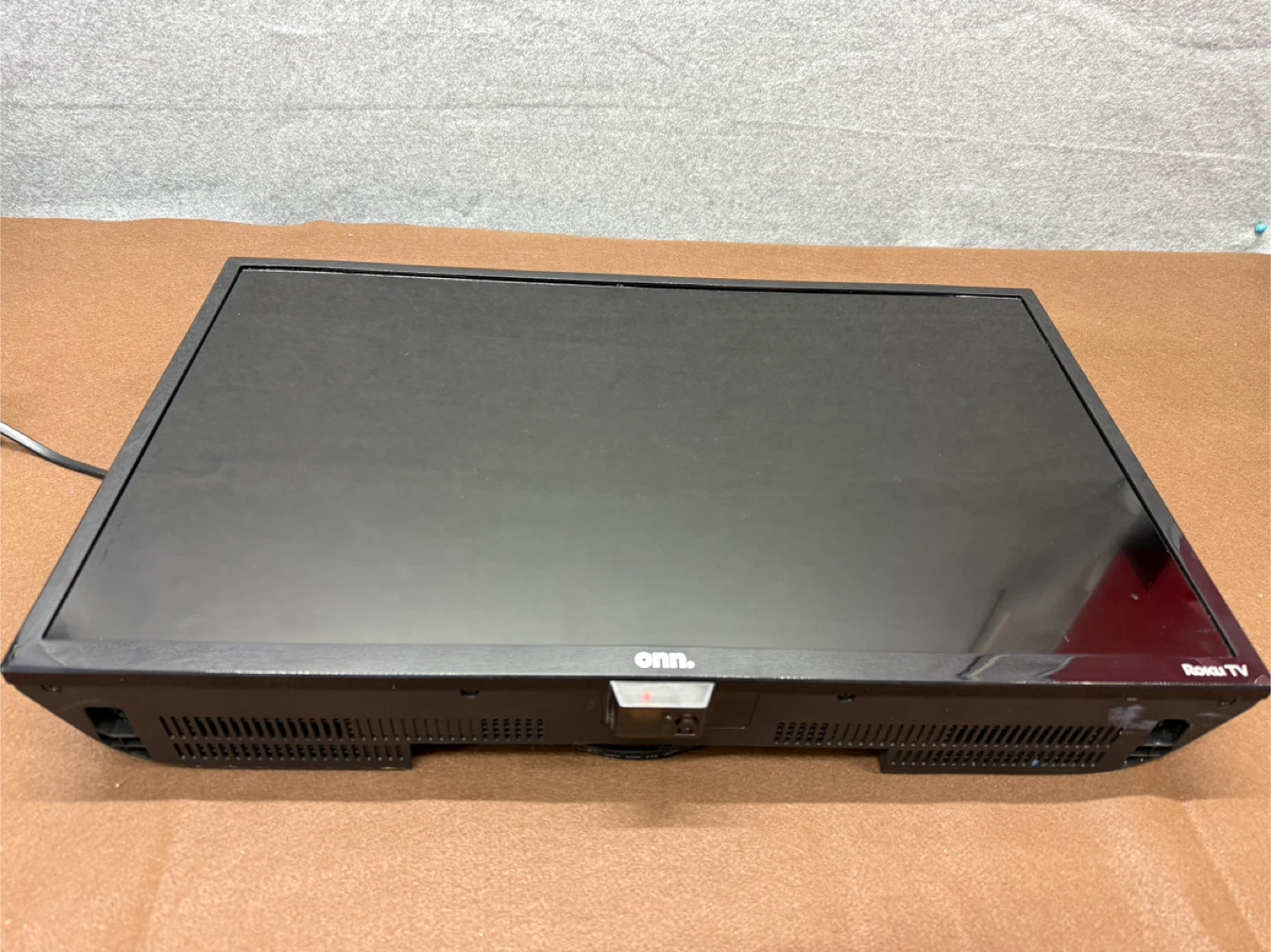 onn. Roku TV 24 inch