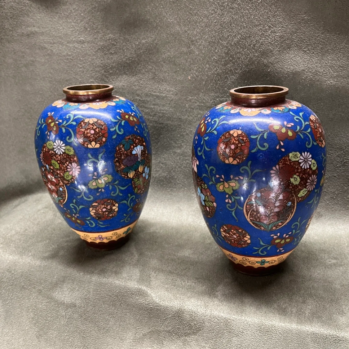 Vintage Cloisonné Vase - Floral Design image indicator(5)
