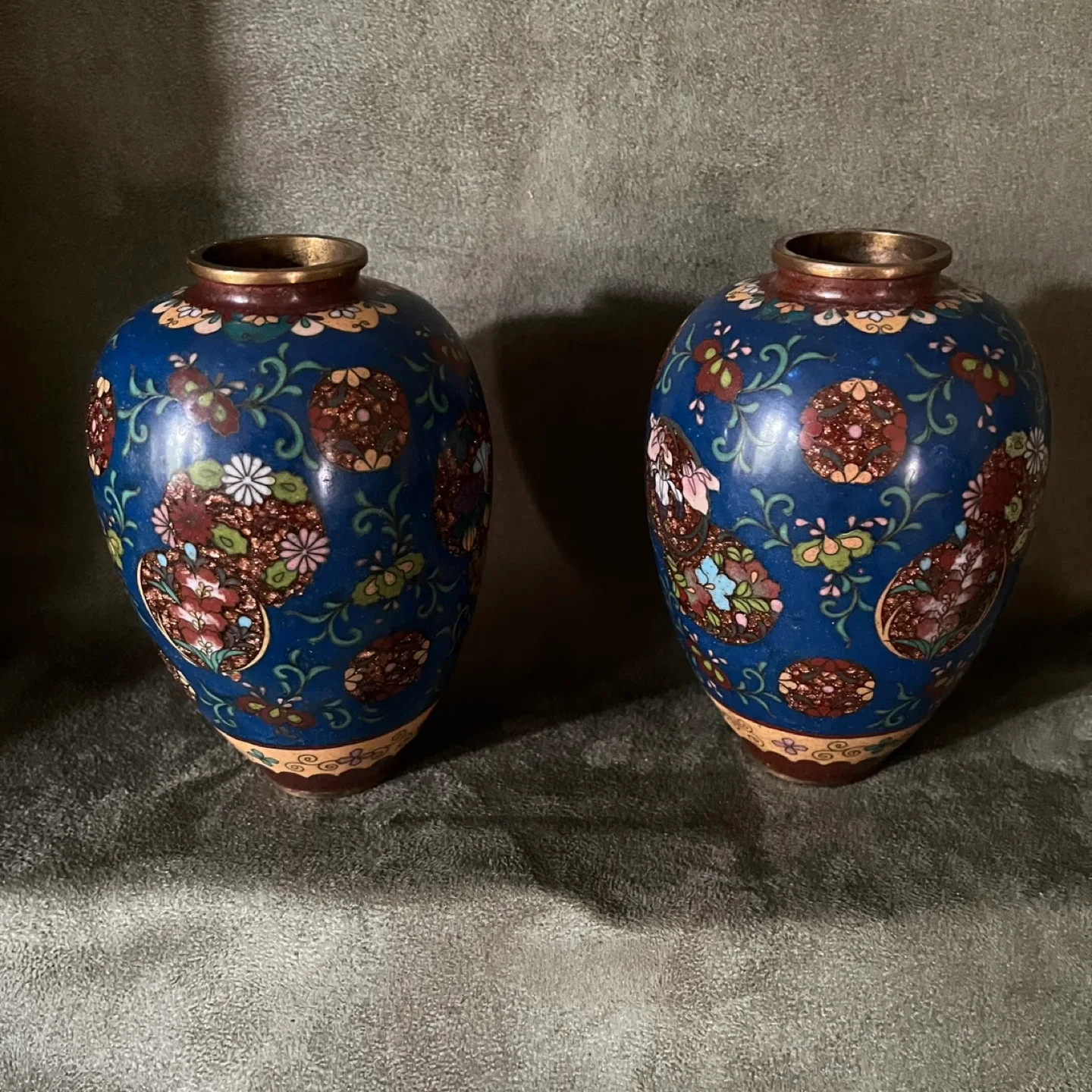 Vintage Cloisonné Vase - Floral Design image indicator(4)