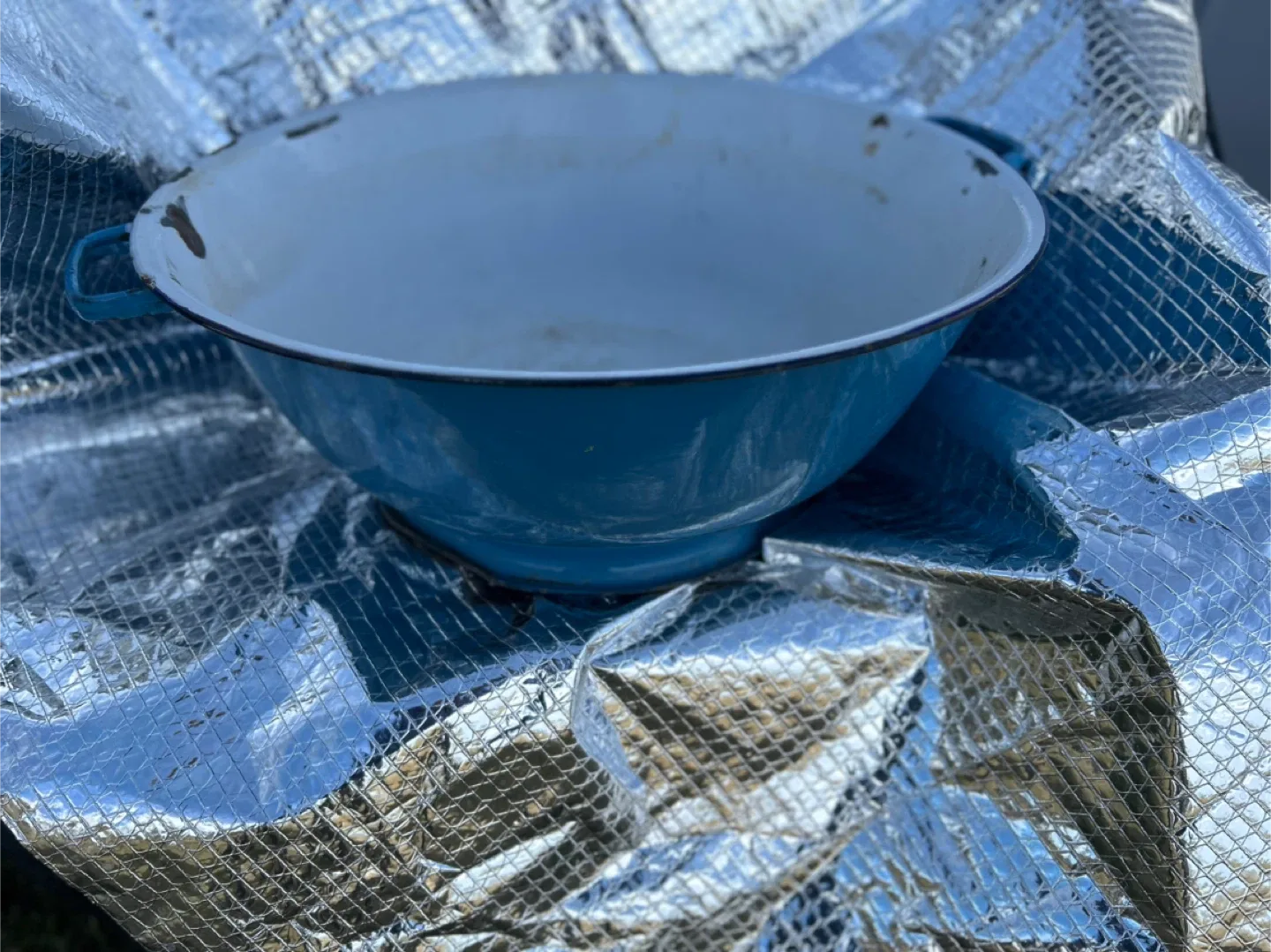 Vintage washing bowl