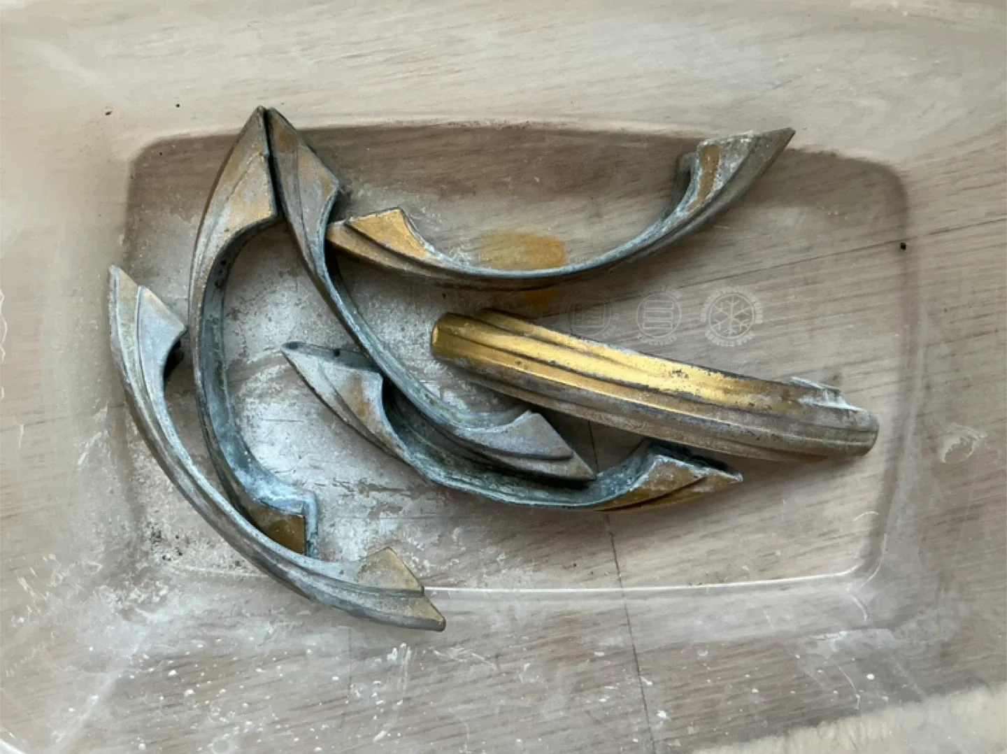 Vintage Art Deco dresser image indicator(3)