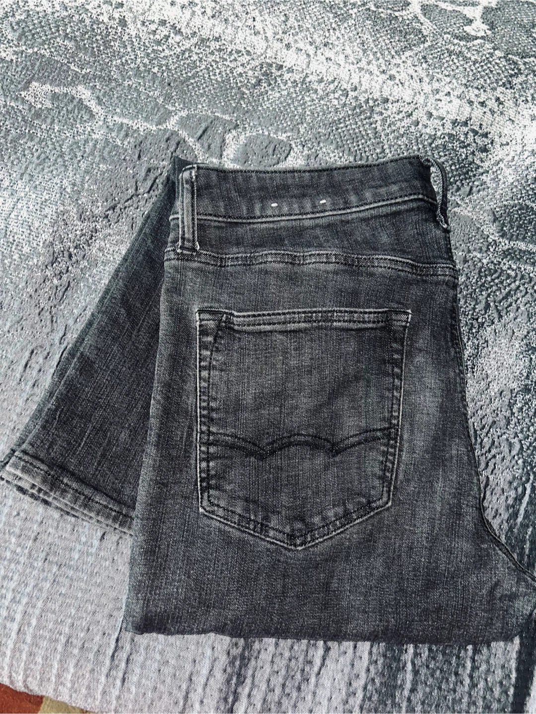American Eagle Outfitters Slim Straight Jeans 32x30