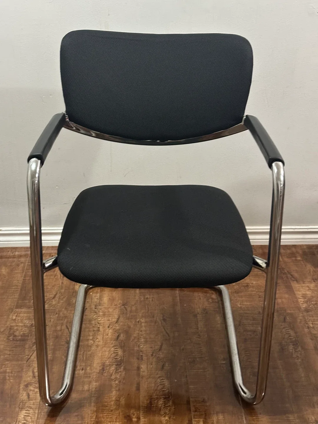 Black Office Chair image indicator(3)