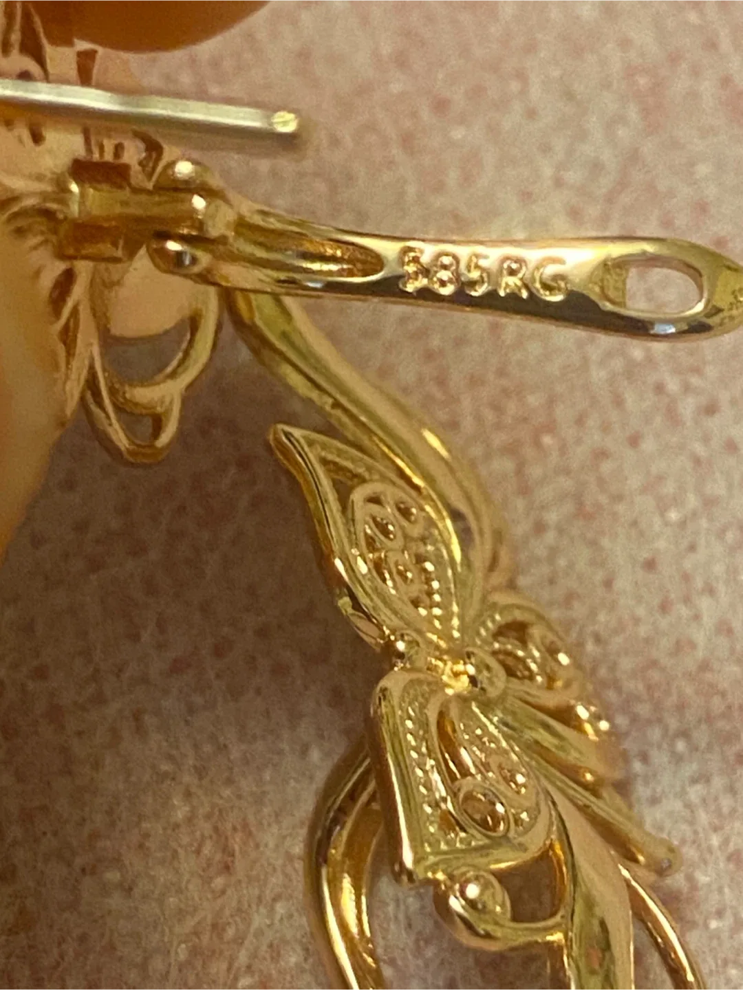 585RG Rose Gold Plated Flowers 🌺 Earrings image indicator(5)