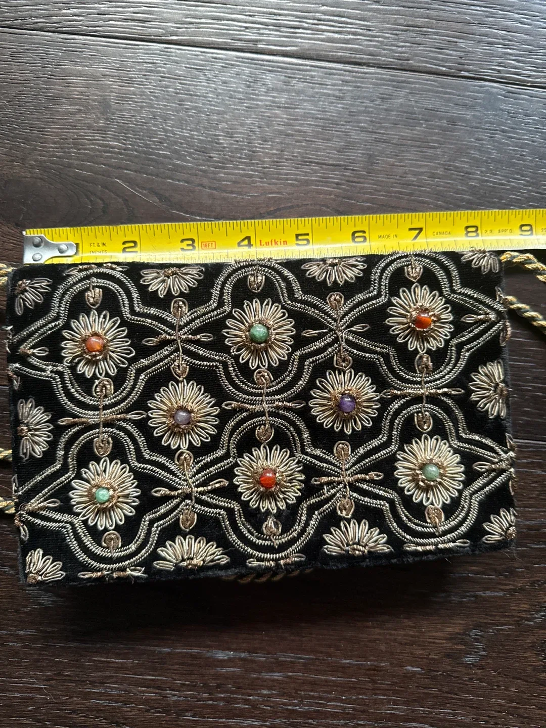 Vintage Embroidered 1950s Rare Black Velvet Clutch Purse image indicator(9)