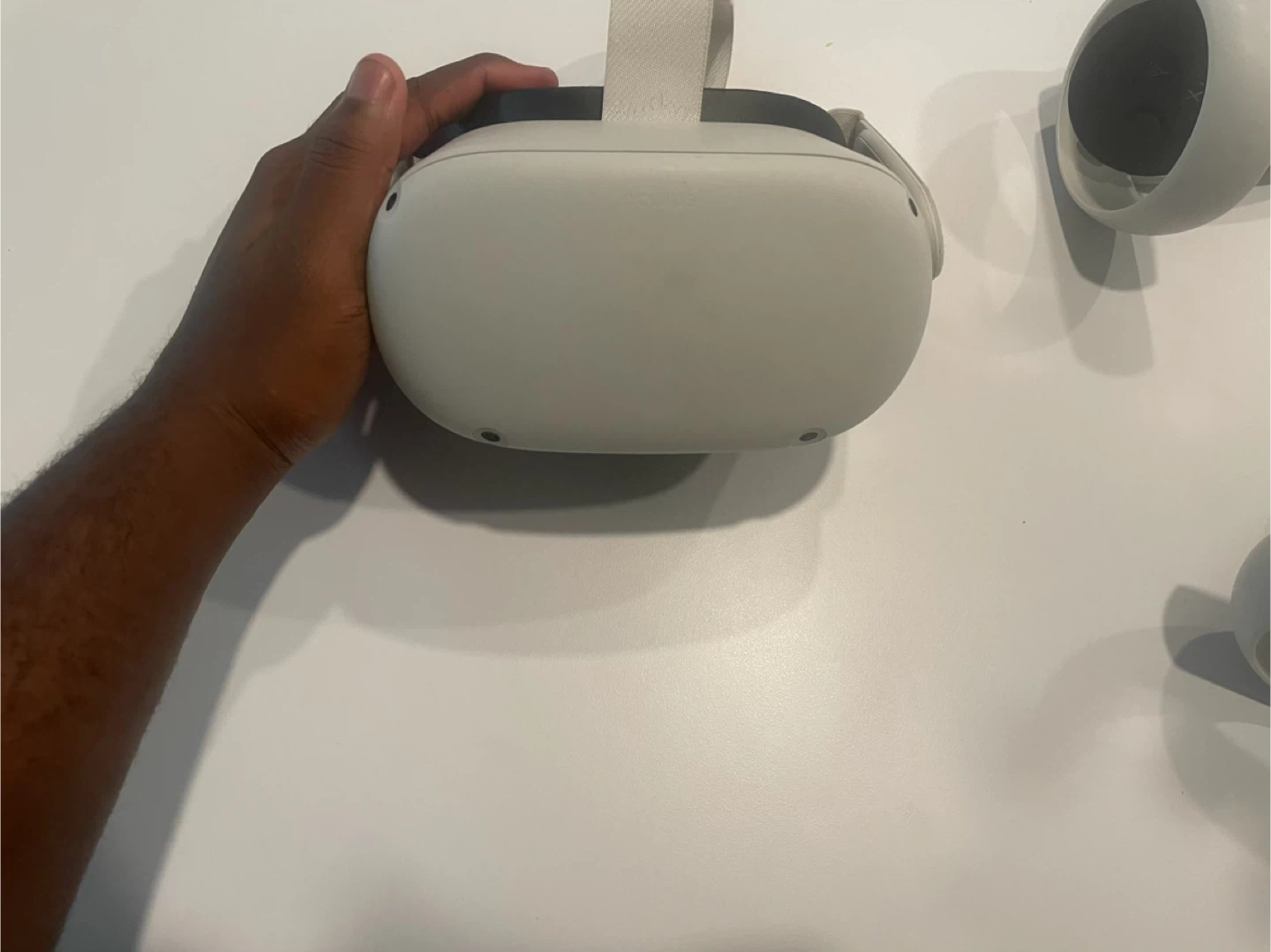 Oculus Quest 2 VR Headset with Controllers
