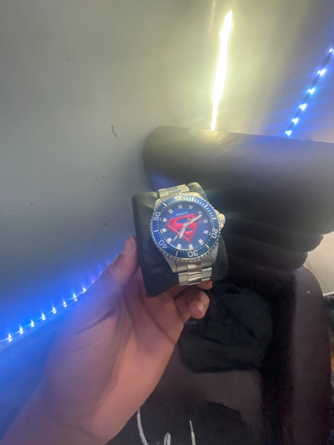 Invicta DC Comics Limited Edition Superman Watch - photo 2