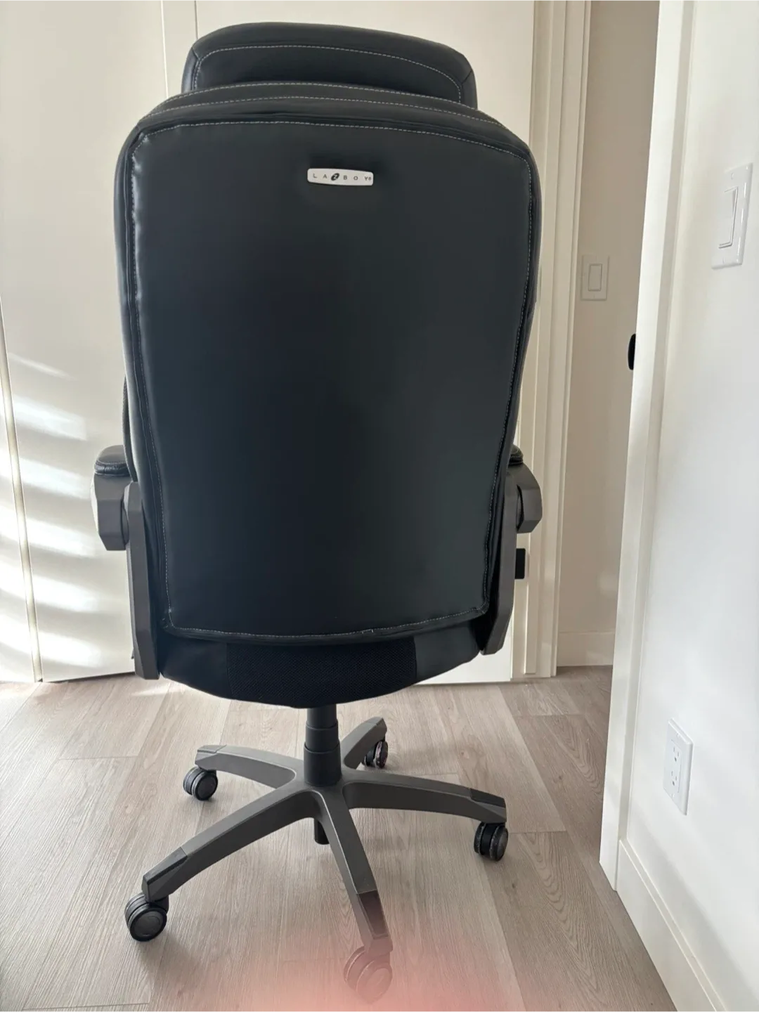 Black Leather Office Chair image indicator(4)