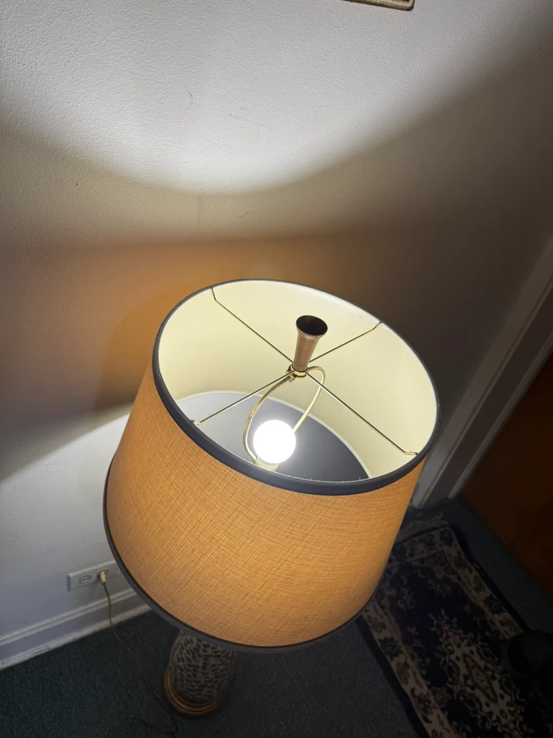 Vintage Style Table Lamp image indicator(4)