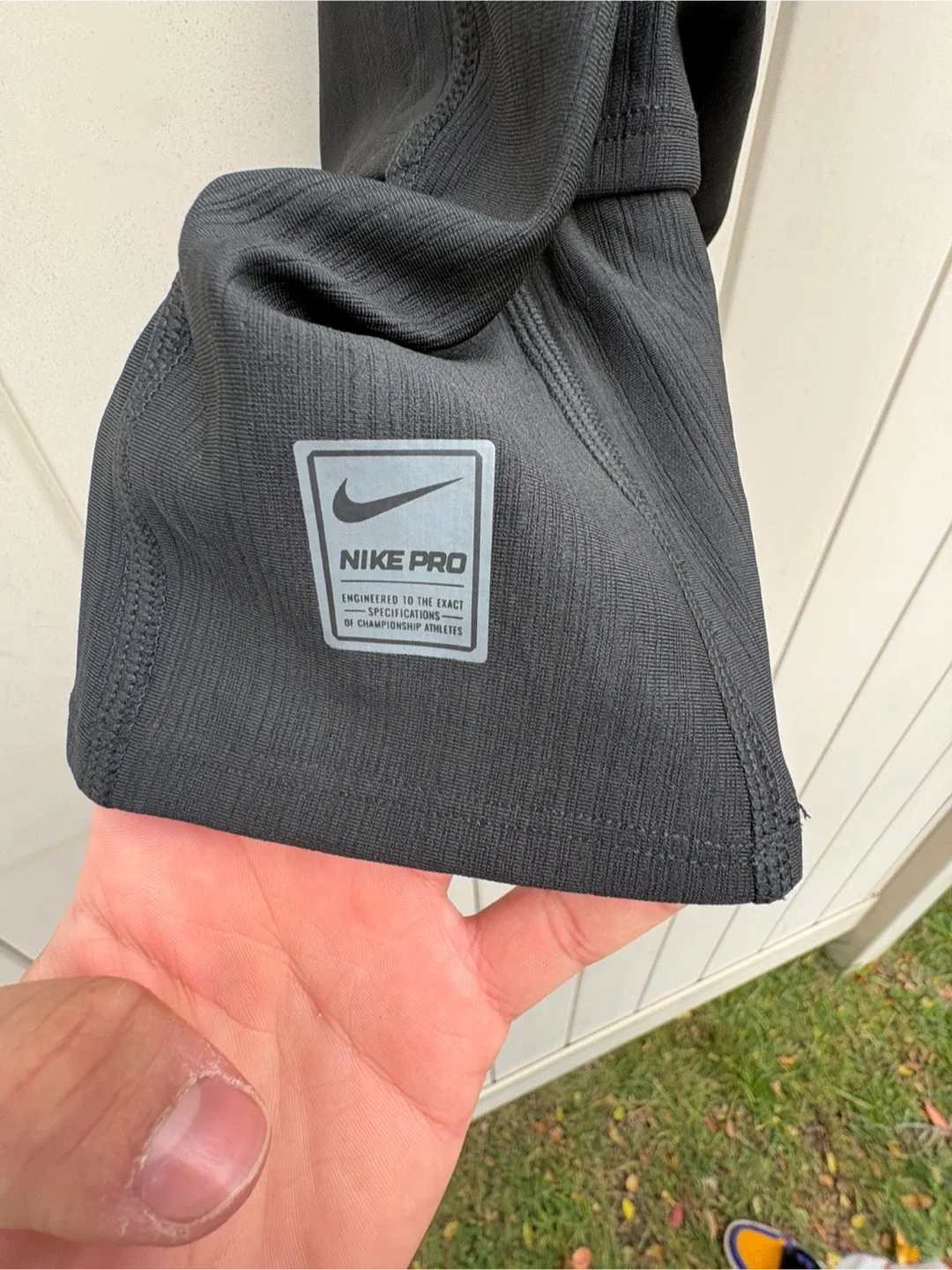 Nike Pro Therma-FIT Hood - Black image indicator(4)