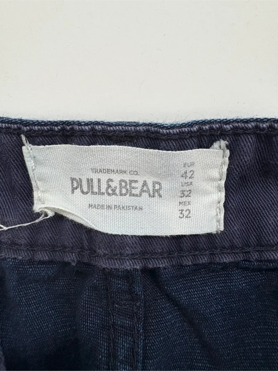 Pull & Bear Men’s Pants - Size 32 image indicator(3)