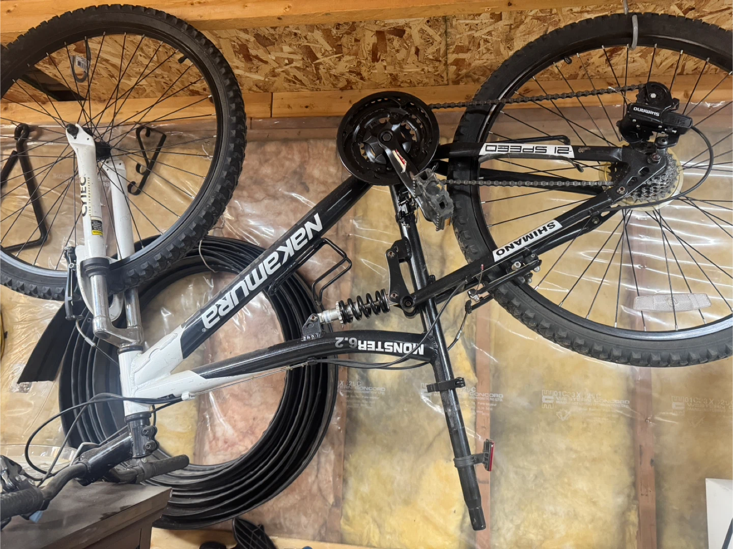 Nakamura Monster 2 Mountain Bike - 21 Speed