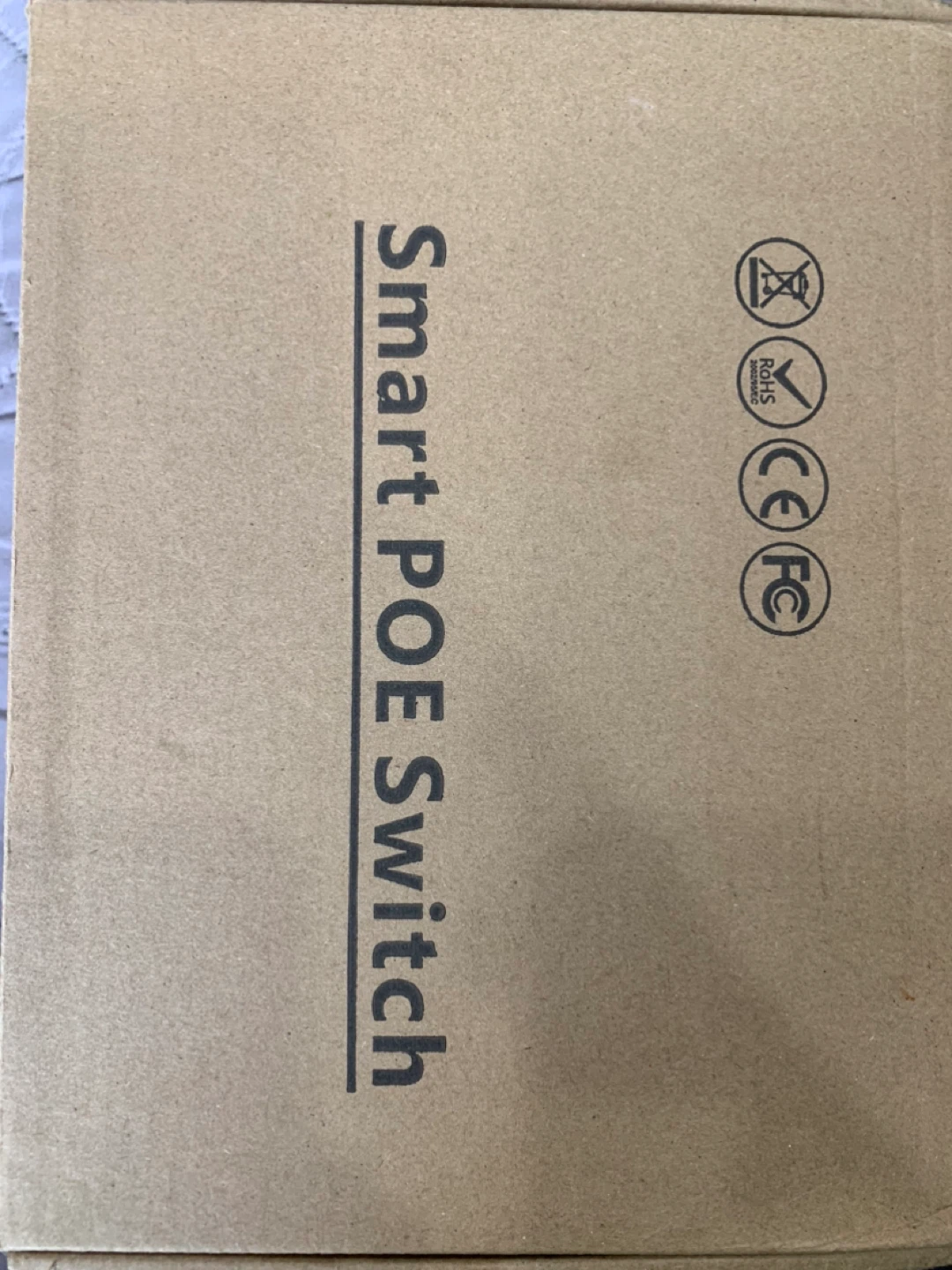 GTT-0626SP 11-Port Gigabit Unmanaged PoE Switch - New! - photo 4