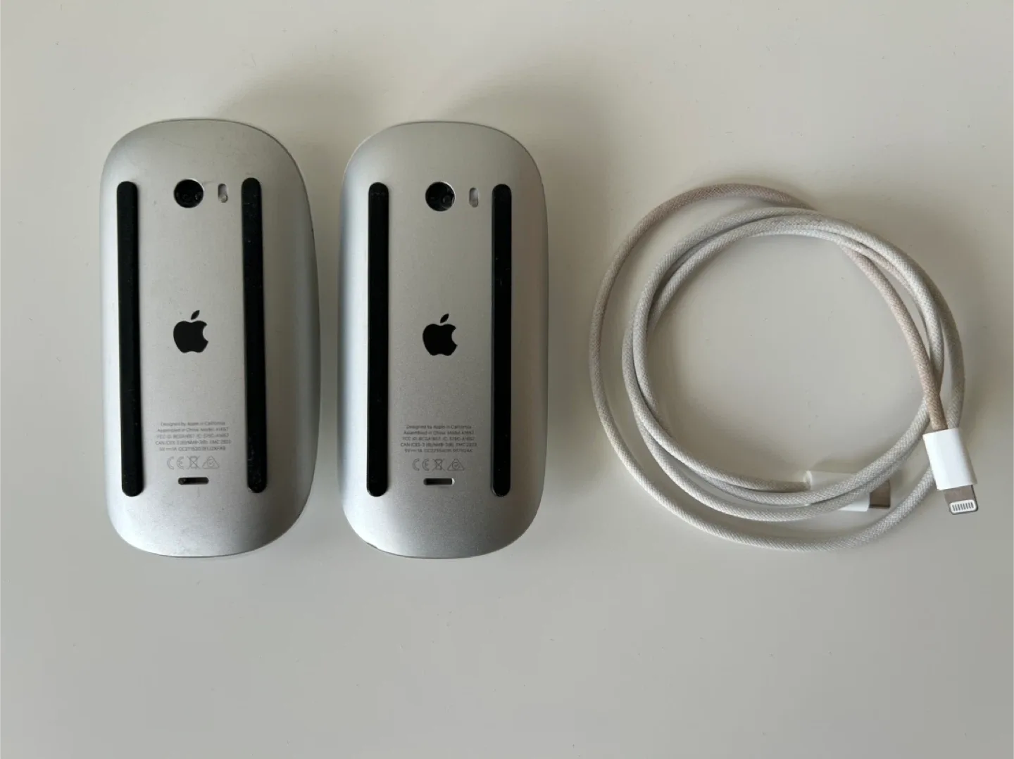 Apple Magic Mouse Pair Available image indicator(2)
