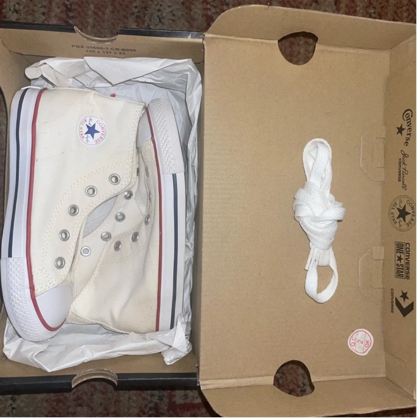 Converse Chuck Taylor All Star High Top - Off White image indicator(9)