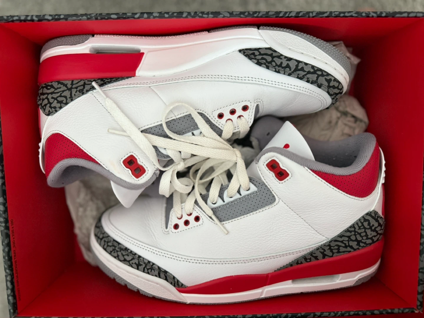 Air Jordan 3 Retro White/Fire Red, Size 8.5
