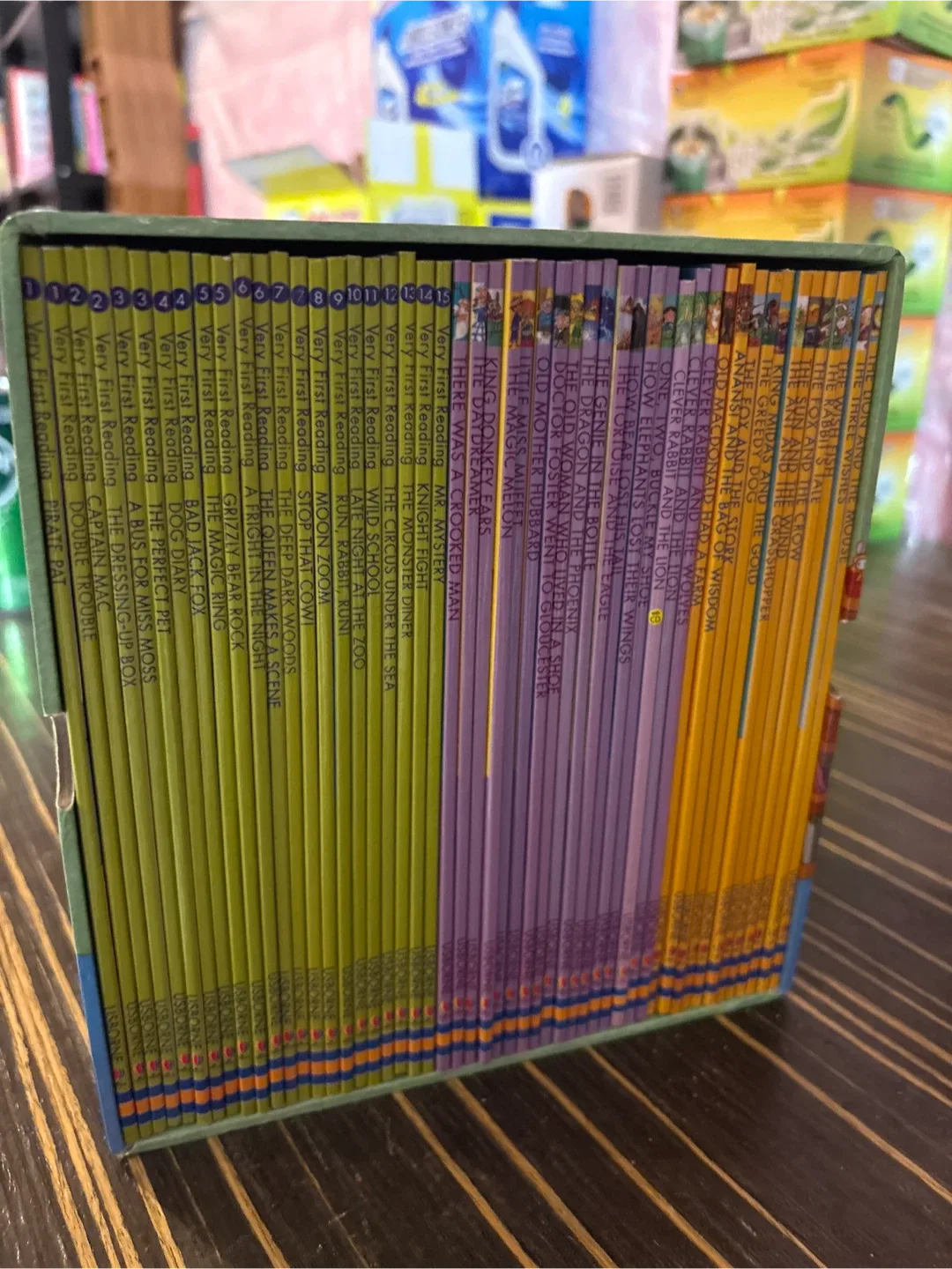 Usborne My First Reading Library - 50 Books image indicator(2)