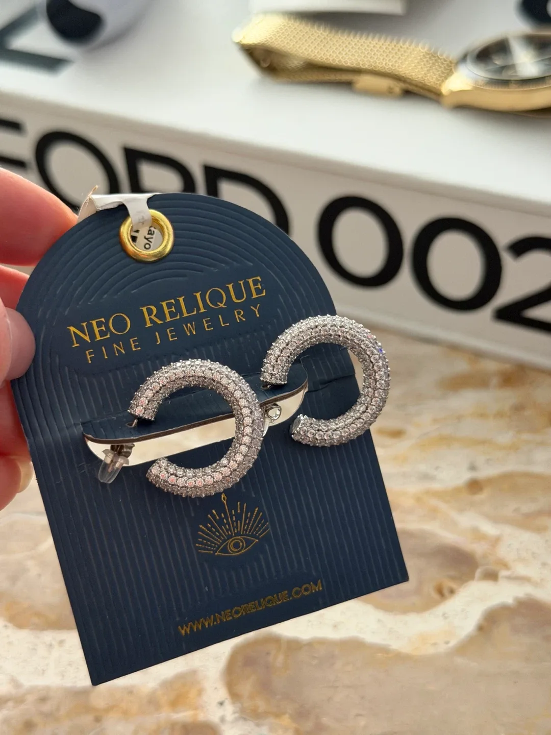 Neo Relique Fine Jewelry Earrings image indicator(2)