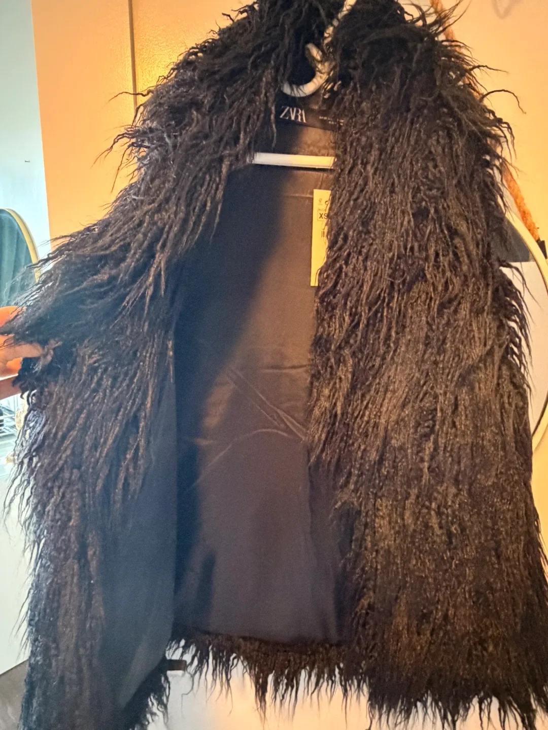 Zara Faux Fur Vest, Size XS image indicator(3)