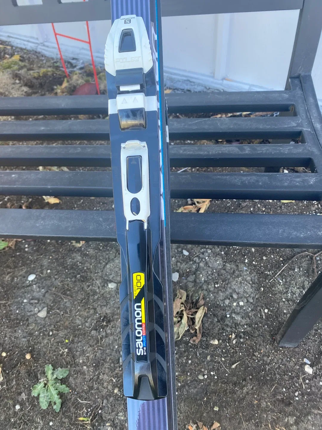 Nearly New Cross Country Skis