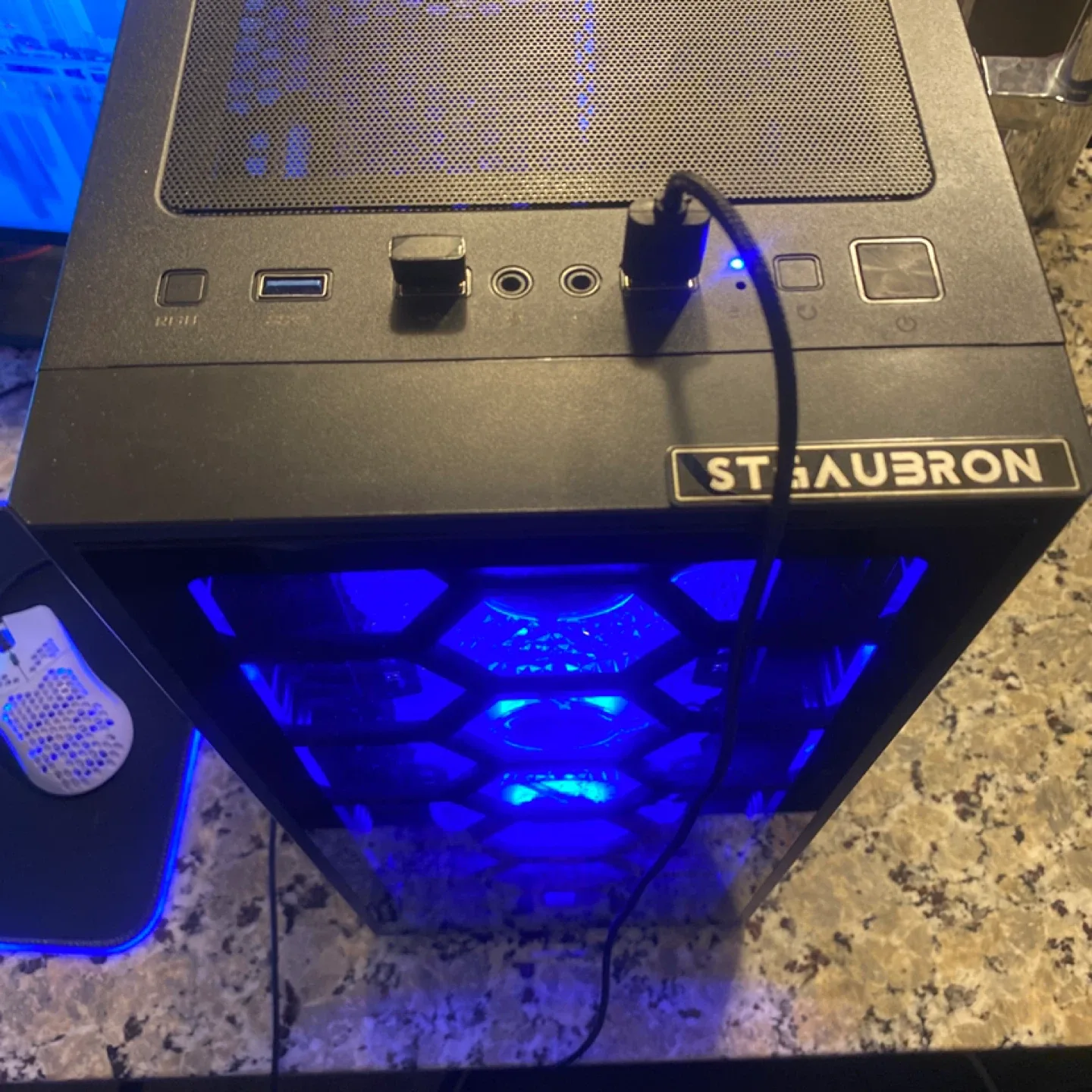 Complete PC Setup – i7 / GTX 1660 Ti / 32 GB RAM + Dual Monitors image indicator(4)