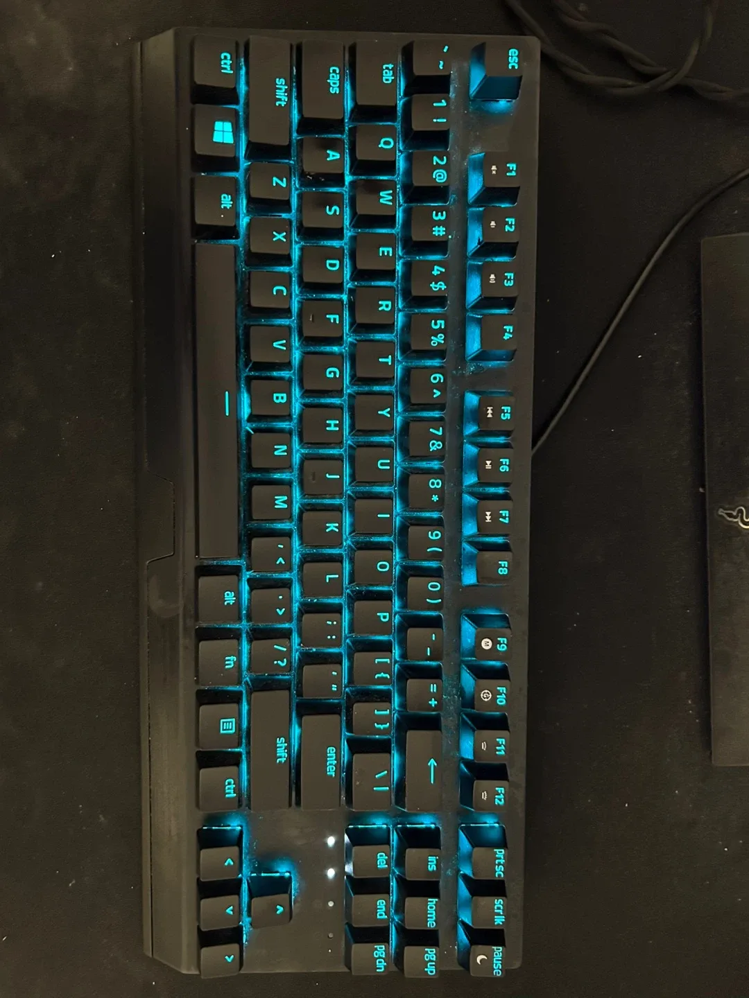 Gaming Computer ( everything for $900) Pick up Only image indicator(5)