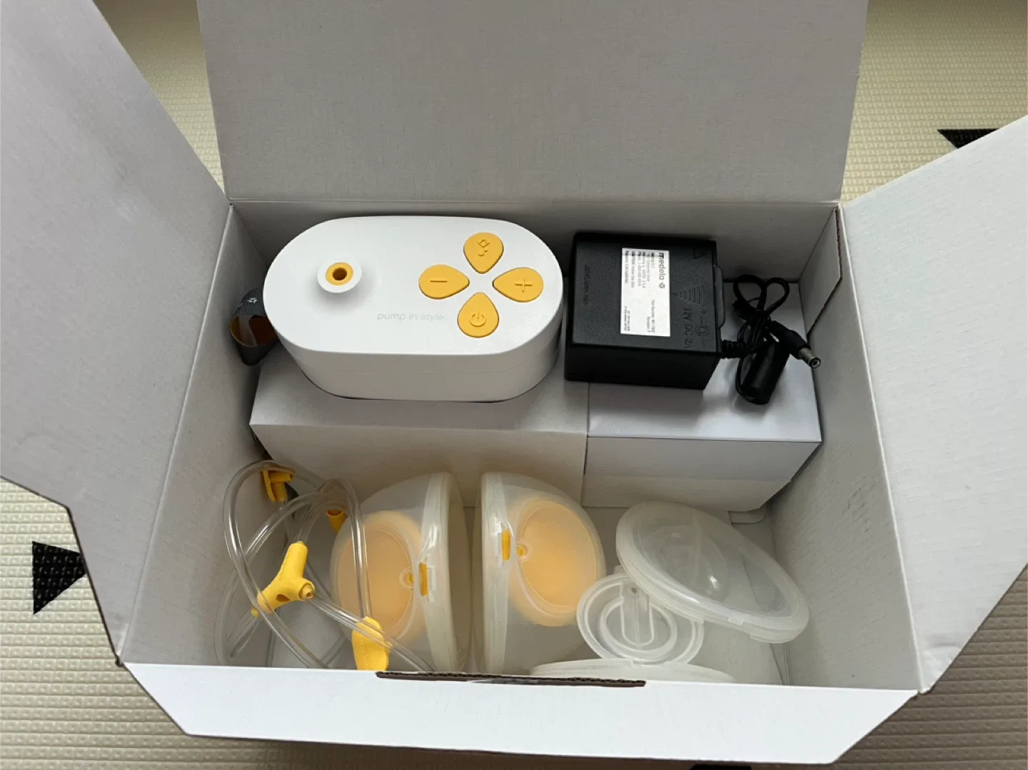 Medela Pump In Style MaxFlow Double Electric Breast Pump image indicator(3)