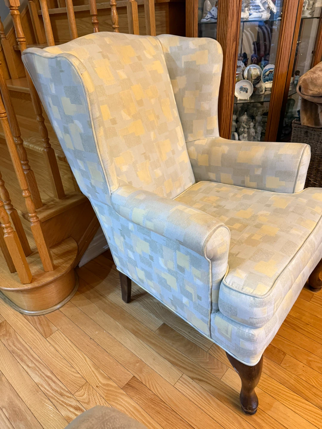 Wingback Armchair - Yellow Patterned Fabric - photo 3