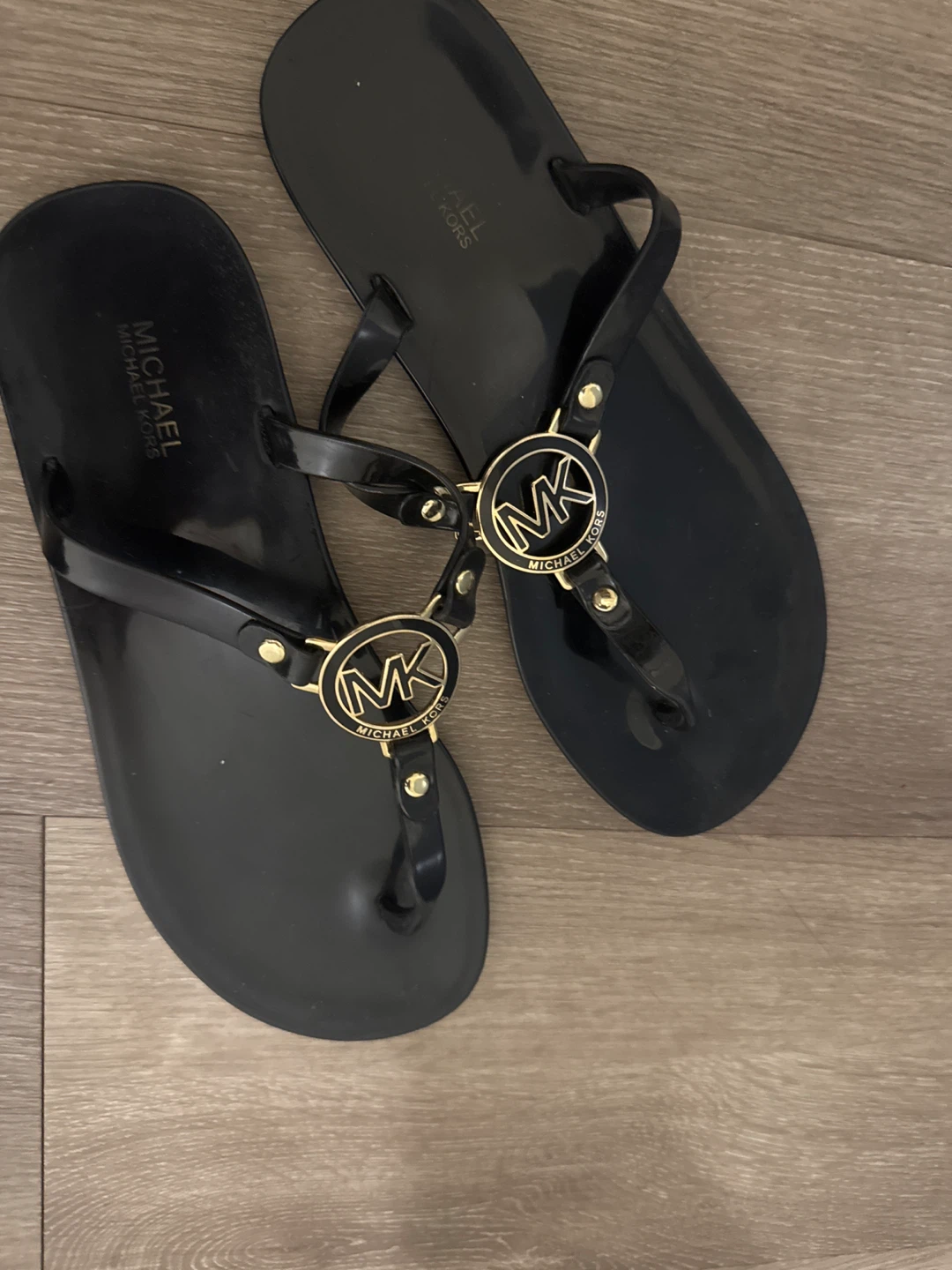 Michael Kors Black Flip Flops - photo 2