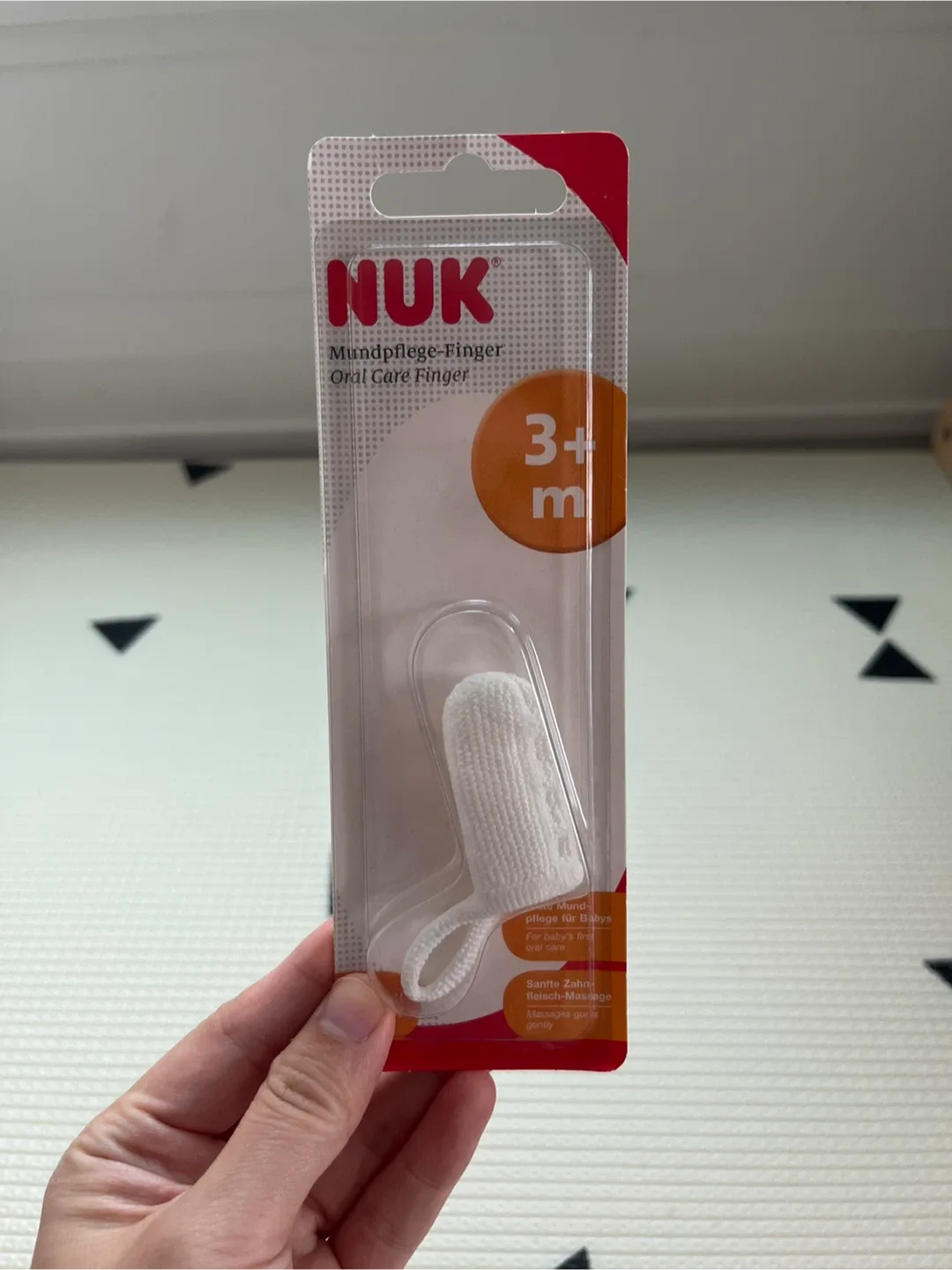 New NUK Baby Oral Care Finger Brush (3+ Months) image indicator(2)