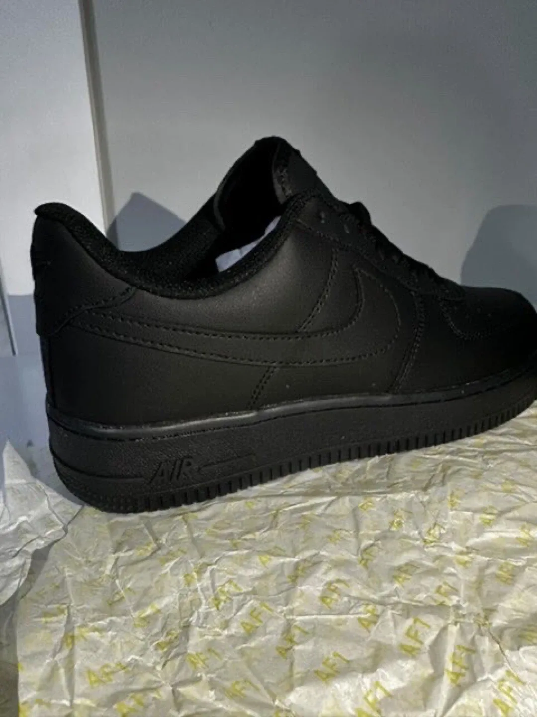 Nike Air Force 1 - Black image indicator(5)