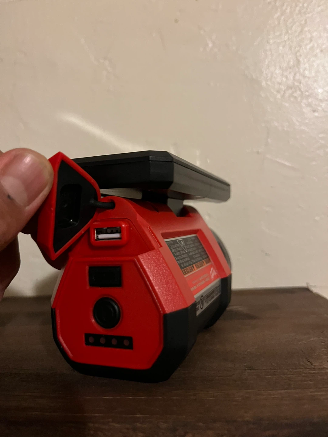Milwaukee M12 Rover Service & Repair Flood Light - photo 4