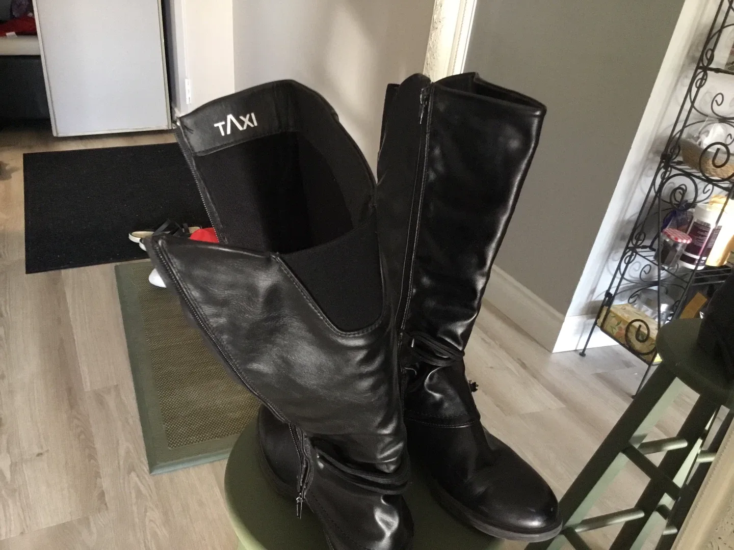 Taxi Black Knee High Boots image indicator(3)