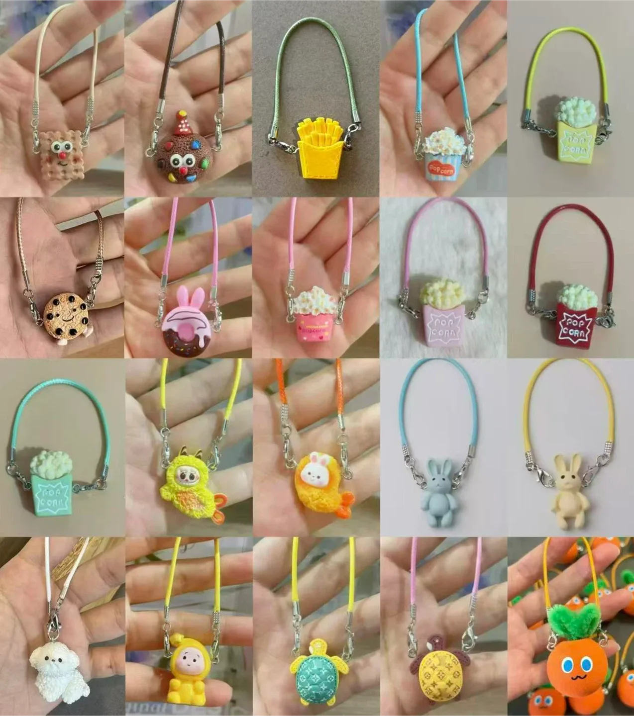 Labubu outfits and accessories image indicator(5)