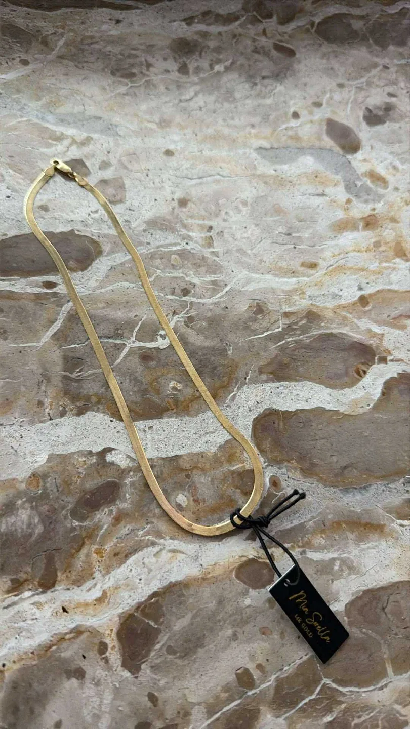 100% Gold Mia Stella 14K Gold Herringbone Necklace, 16" image indicator(6)