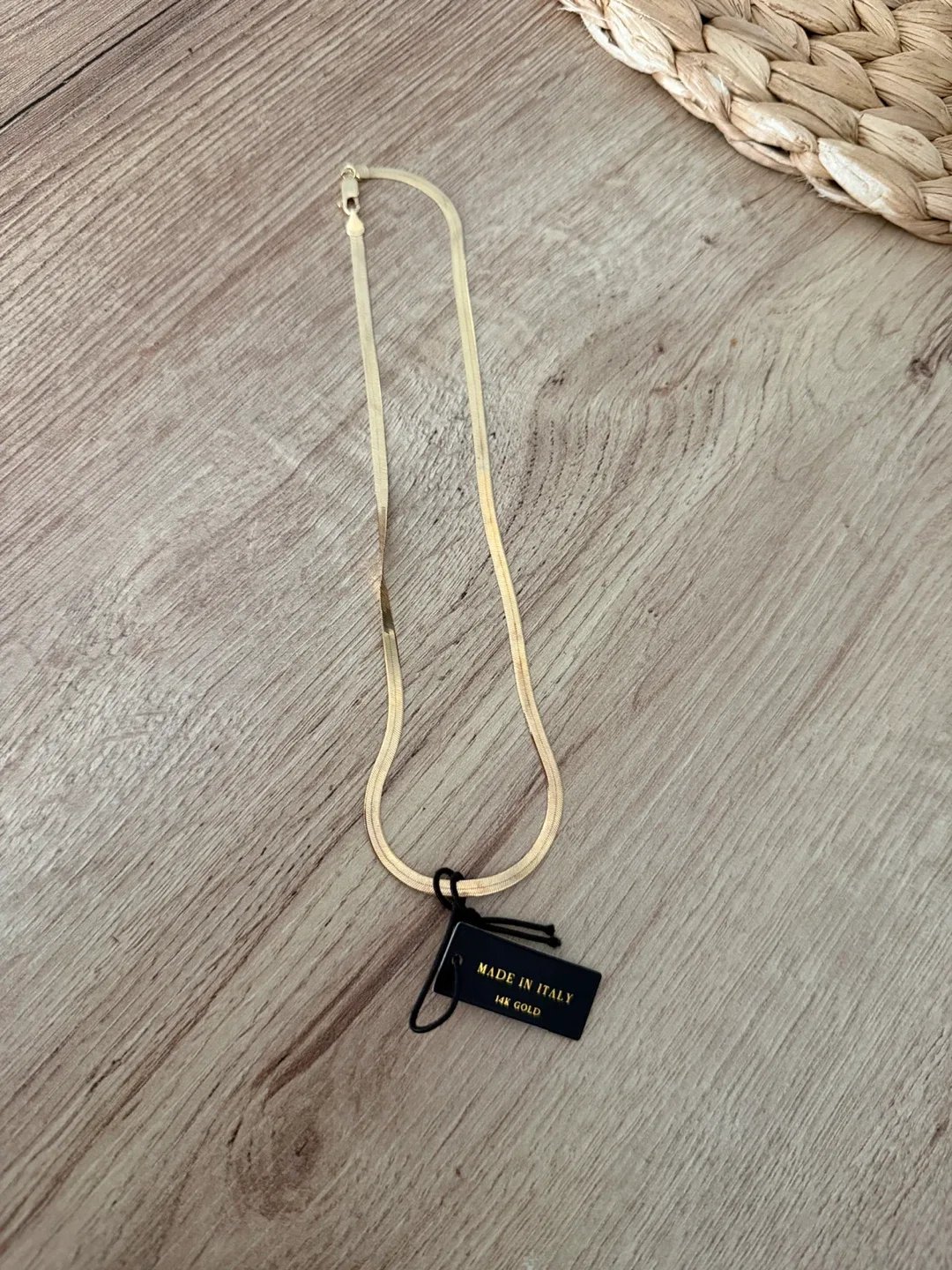 100% Gold Mia Stella 14K Gold Herringbone Necklace, 16"