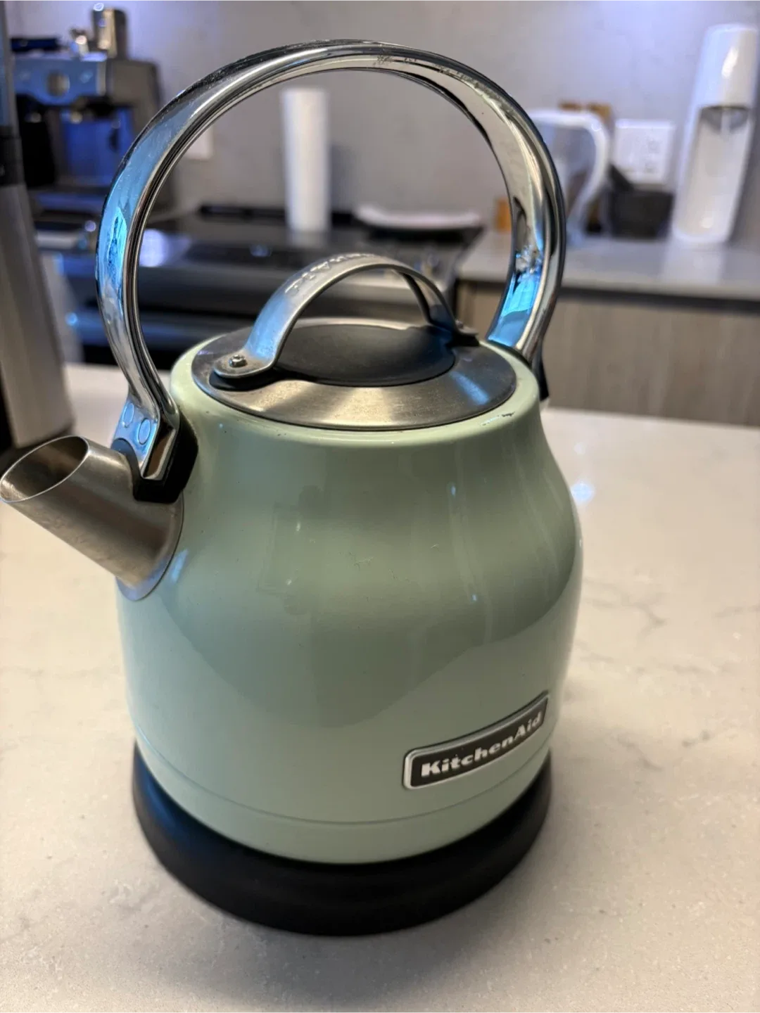 KitchenAid Electric Kettle - Pistachio Green