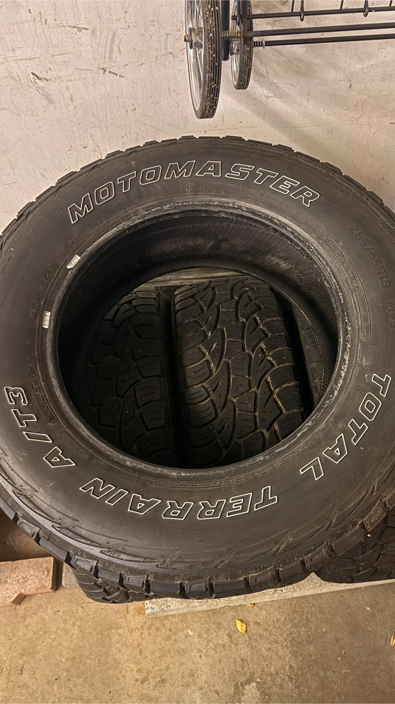 Motomaster Total Terrain A/T3 Tires 265/65R18 - photo 2