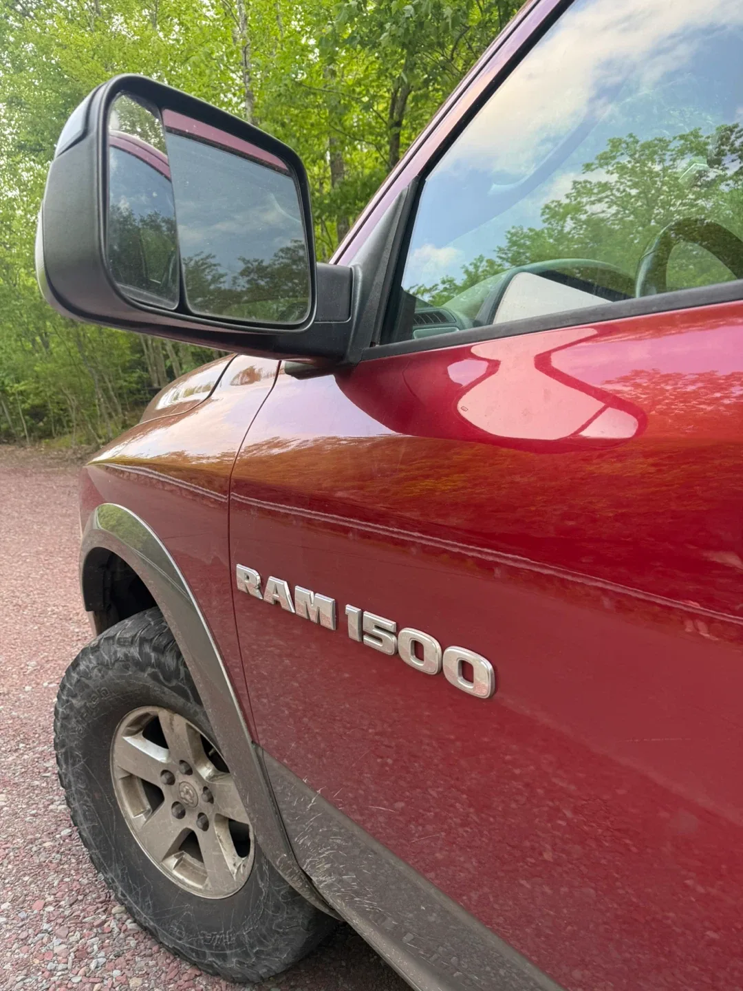 Dodge Ram 1500 Truck image indicator(2)