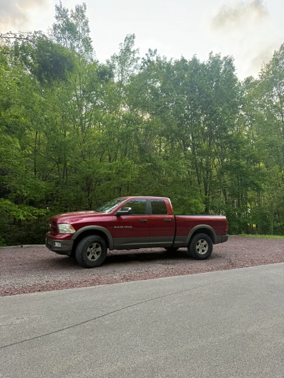 Dodge Ram 1500 Truck image indicator(4)