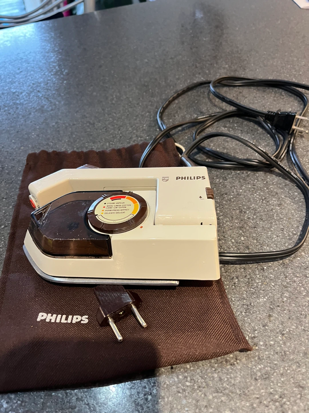 Philips Mini Travel Iron - photo 3