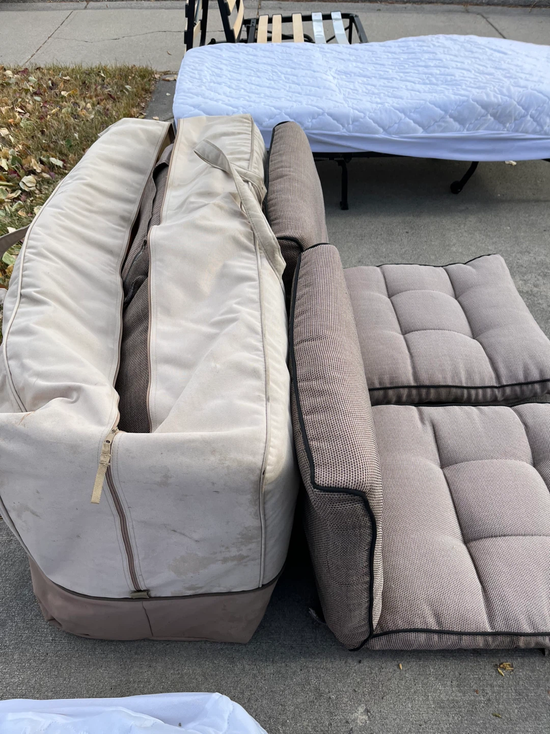 Outdoor 4 Chair Cushions with Carrying Bag - photo 4