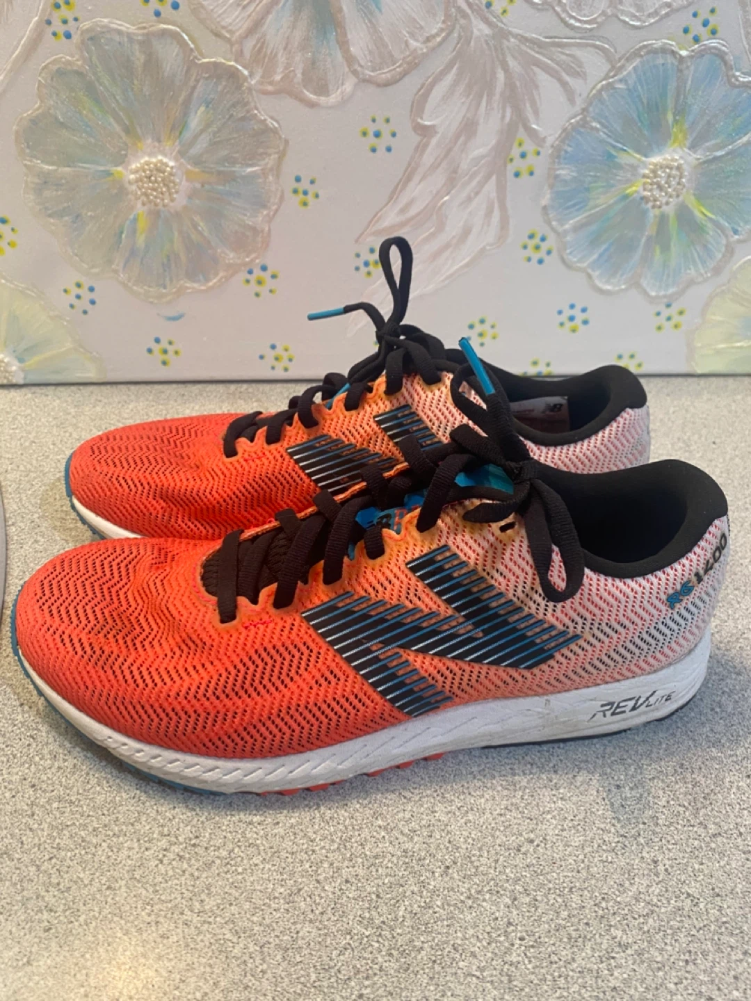 Women New Balance 1400v6 Running Shoes - US 7.5 - photo 2